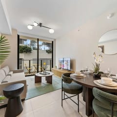 The Crosby | King Suite + Rooftop Pool