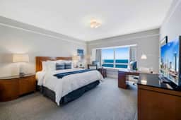 Miami Getaway! 1BR Oasis w Parking & View - Image 3