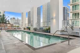 Pool, Views 1BR Downtown Condo near Bayfront Park - Image 2