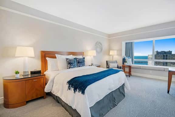 Brickell Oasis! Studio w Pool Access & Ocean View - Image 1