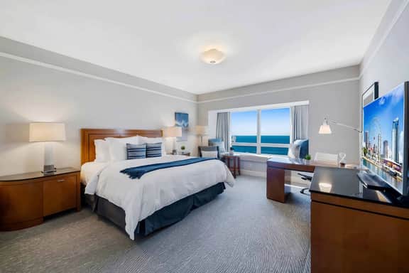 Miami Getaway! 1BR Oasis w Parking & View - Image 3