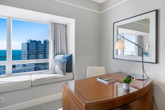 Miami Getaway! 1BR Oasis w Parking & View - Image 4